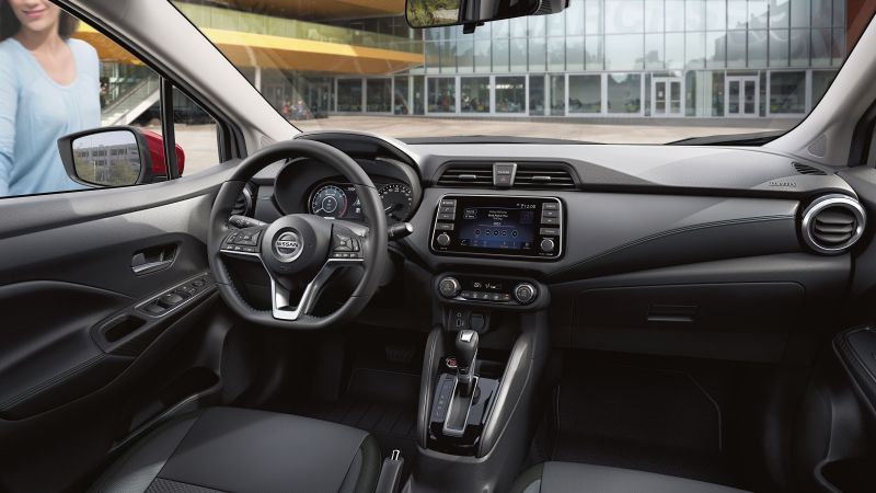 Nissan Sunny 2022