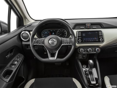 Nissan Sunny 2022